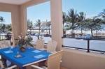 Cairns   Beachfront   Accommodation  •  The York Beachfront Apartments